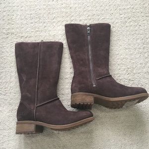 Ugg Linford brown suede boot